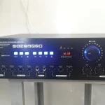NOVOX A-2000 Desktop Amplifier